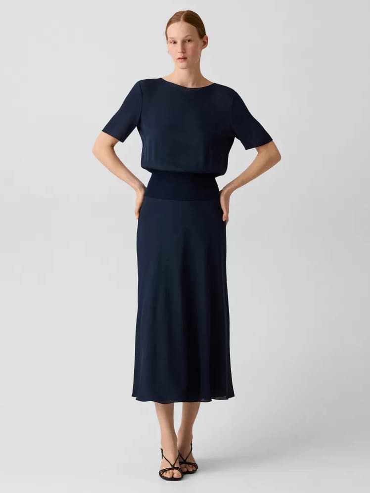Commuter fashion women stock photo 51