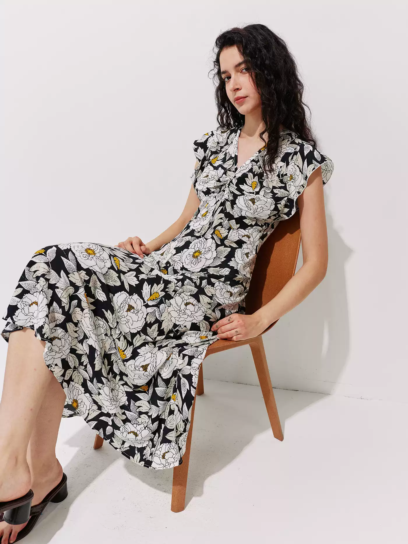 DVF Floral V-Neck Flutter-Sleeve Tea Dress