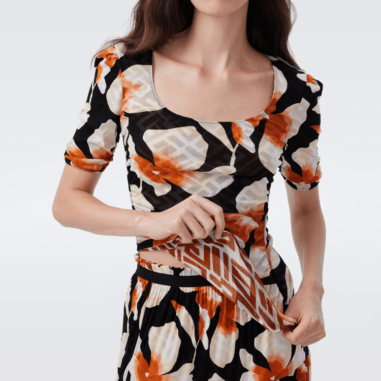 DVF Fall 2026 Reversible Printed Top & Skirt Set - detail 10