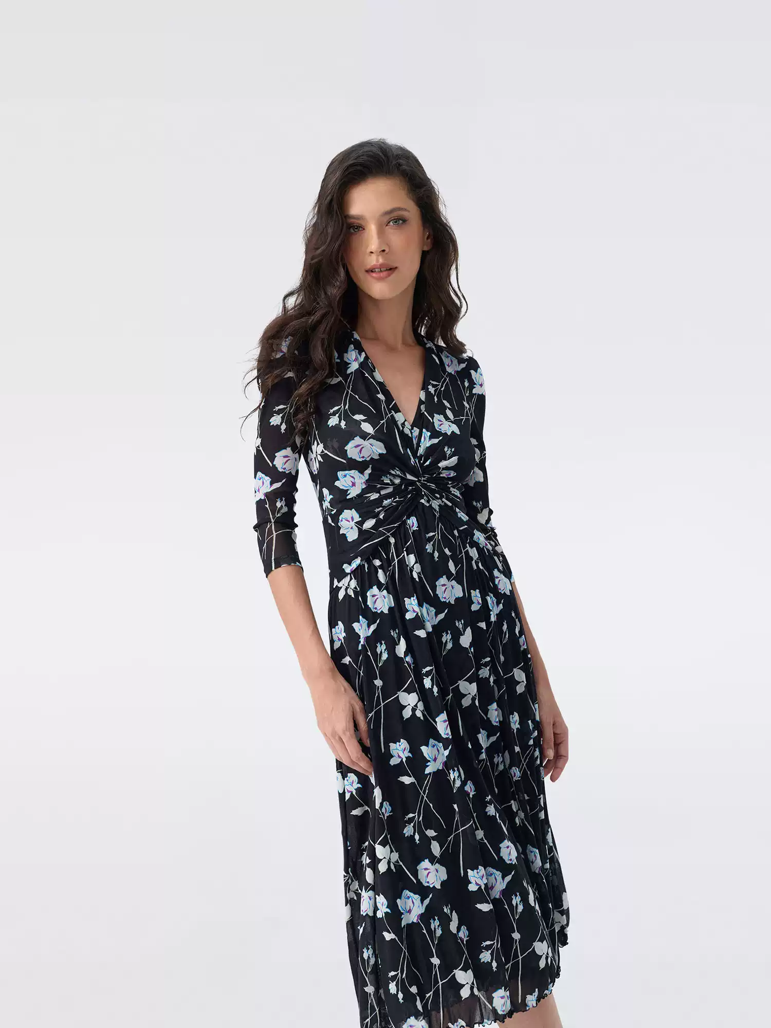 DVF Fall 2026 Black-and-White Floral Wrap Dress - photo 4