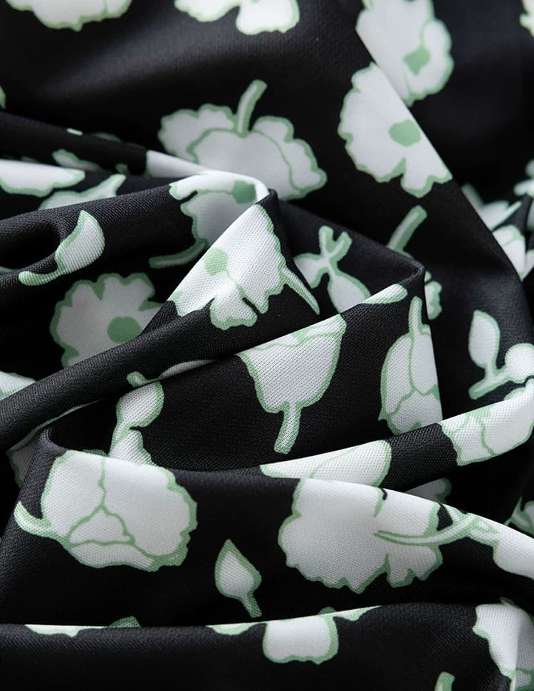 DVF Fall 2026 Printed V-Neck Puff-Sleeve Tea Dress - detail 11