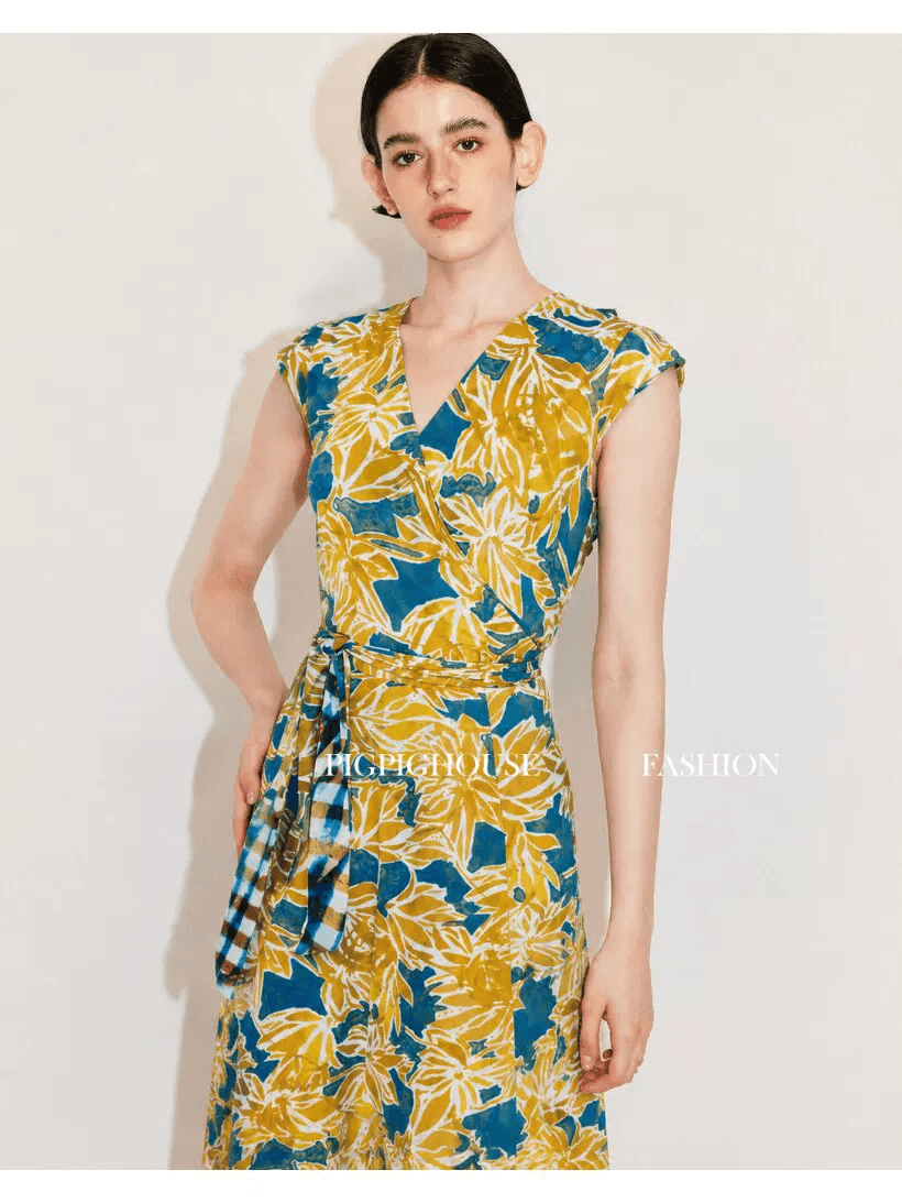 DVF Fall 2026 Printed Mesh V-Neck Wrap Dress - detail 10
