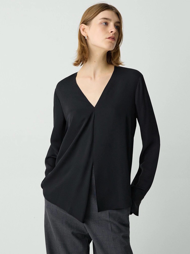 Commuter fashion women stock photo 3