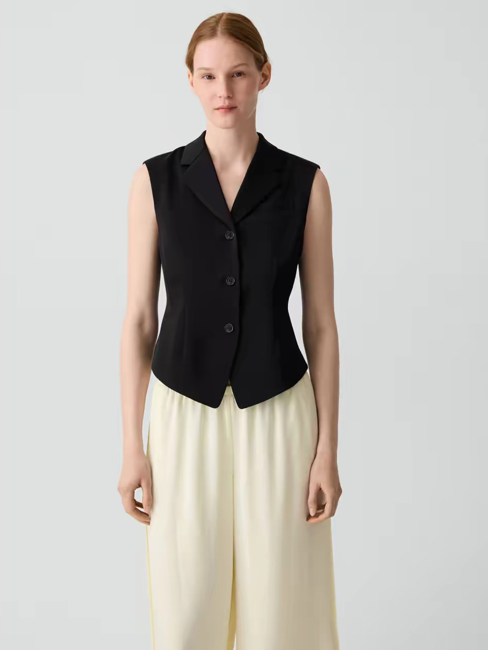 Commuter fashion women stock photo 8